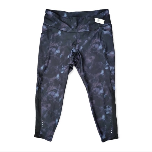 Old Navy Pants - Old Navy high waisted powersoft run leggings in black tie dye Size XXL